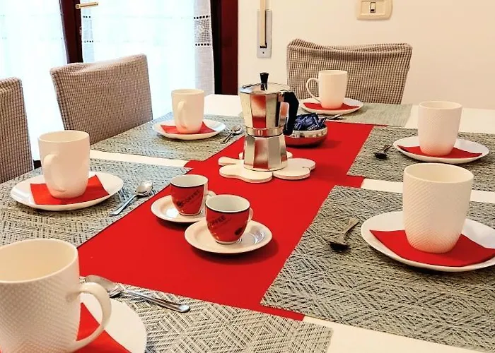 Casa Da Maddalena E Andrea 오페아노